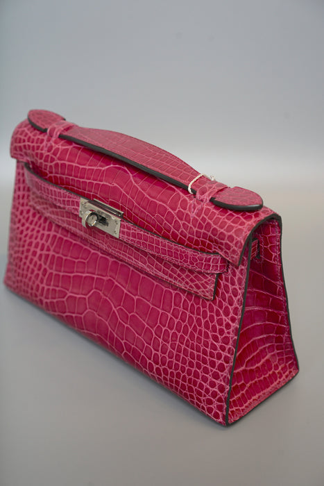 Hermes Kelly Pochette in Rose Scheherazade Shiny Alligator Phw