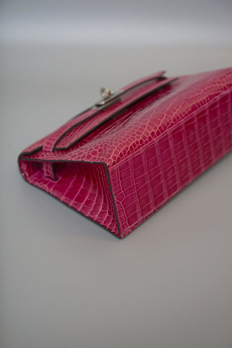 Hermes Kelly Pochette in Rose Scheherazade Shiny Alligator Phw