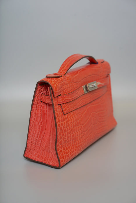 Hermes Kelly Pochette in Bougainvillea Matte Phw