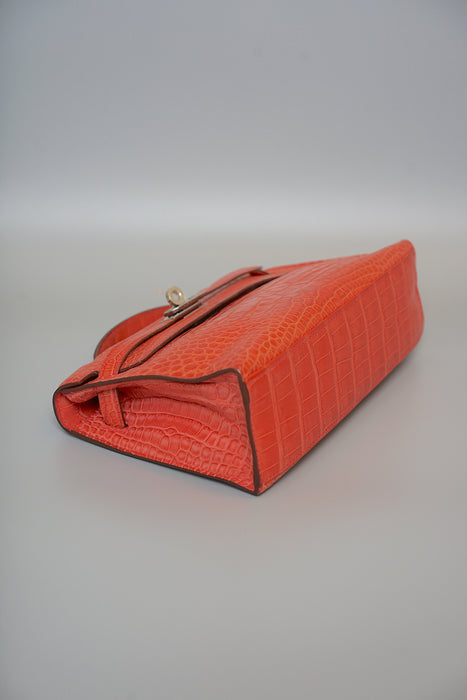 Hermes Kelly Pochette in Bougainvillea Matte Phw