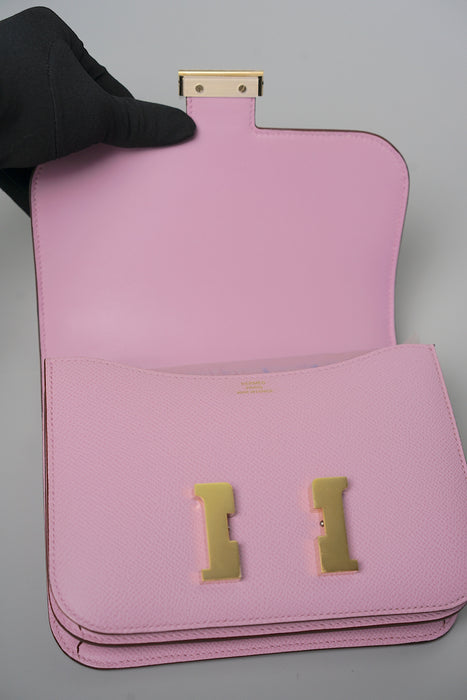 Hermes Constance 18 in Mauve Slyvestre Ghw
