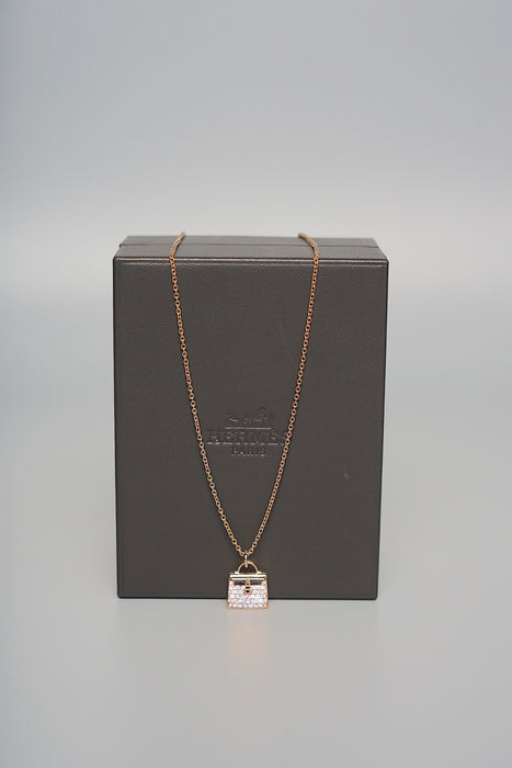 Hermes Amulettes Kelly Pendant in Rose Gold and Pink Sapphire (Brand New)