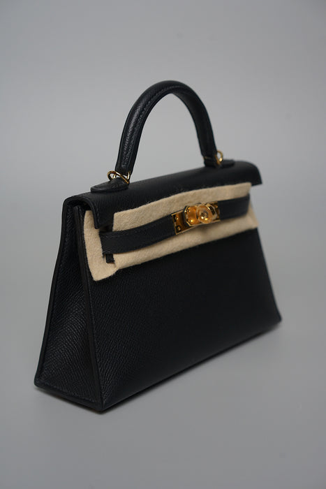 Hermes Kelly 20 in Noir Epsom Ghw (Brand New)