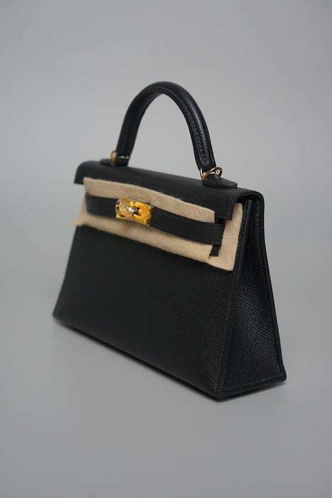 Hermes Kelly 20 in Noir Epsom Ghw (Brand New)