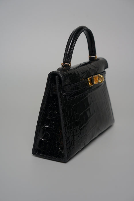 Hermes Kelly II Sellier 20 in Noir Shiny Alligator Ghw