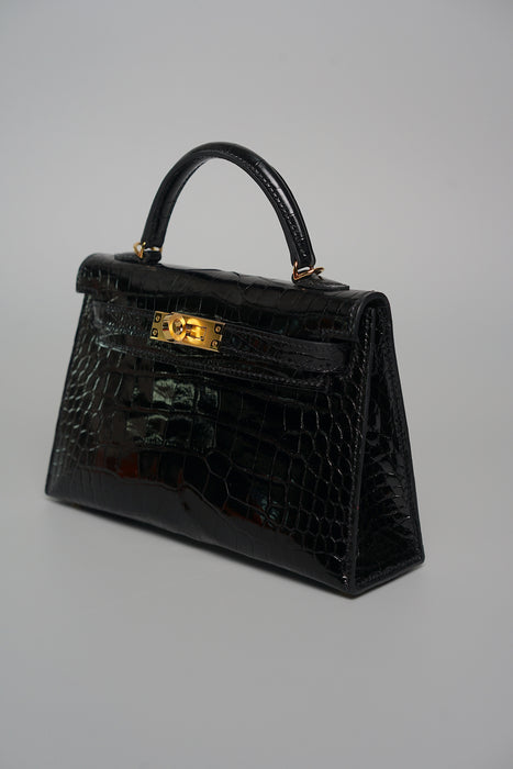 Hermes Kelly II Sellier 20 in Noir Shiny Alligator Ghw