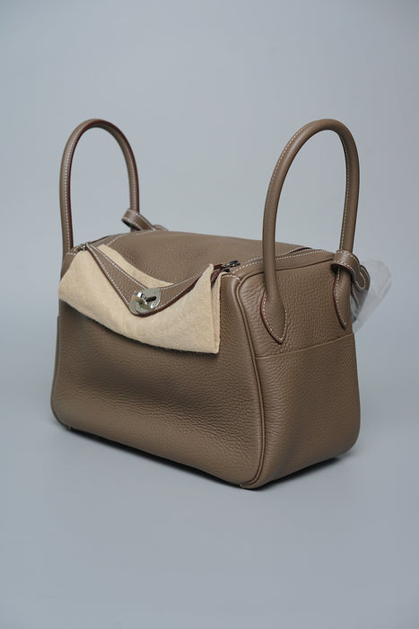 Hermes Lindy 26 in Etoupe Phw (Brand New)
