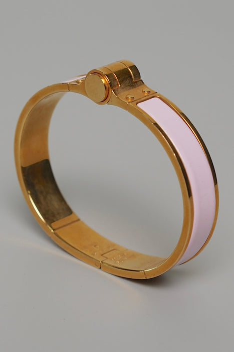 ⁠Hermes Hinged Bracelet in Rose Dragee Rghw