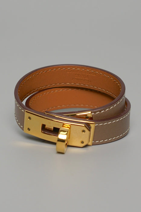 Hermes Kelly Double Tour Bracelet in Etoupe Ghw Size XS