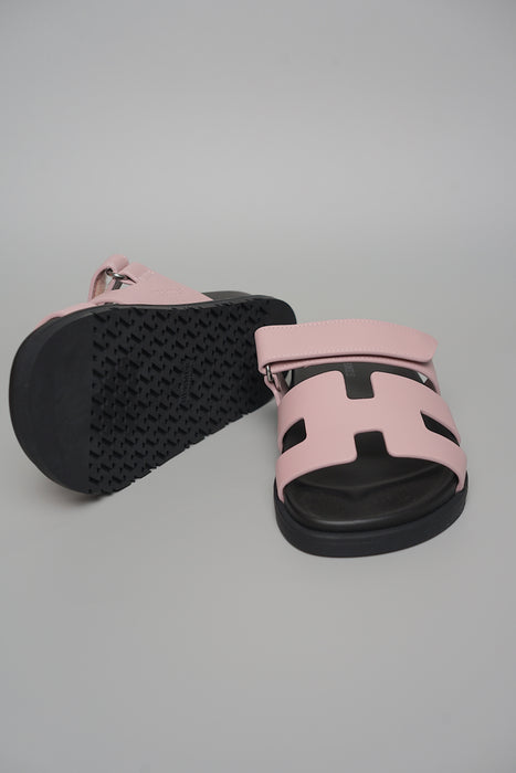 Hermes Chypre Sandals in Rose Cancan Size 37 (Brand New)