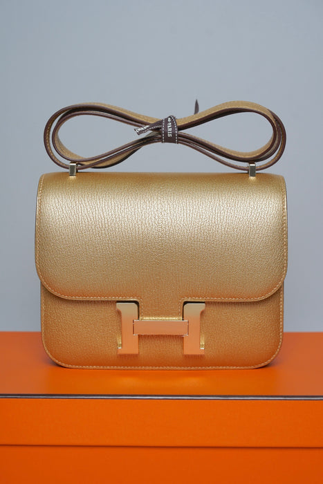 Hermes Constance 18 in Dore Chevre Permabrass (Brand New)
