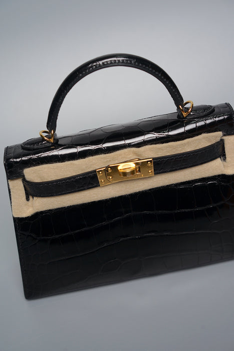 Hermes Kelly 20 in Shiny alligator in Black Ghw (Brand New)