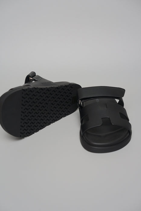 Hermes Chypre Sandals in Noir Size 38 (Brand New)