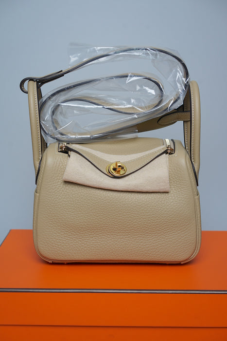 Hermes Mini Lindy II in Trench Ghw (Brand New)