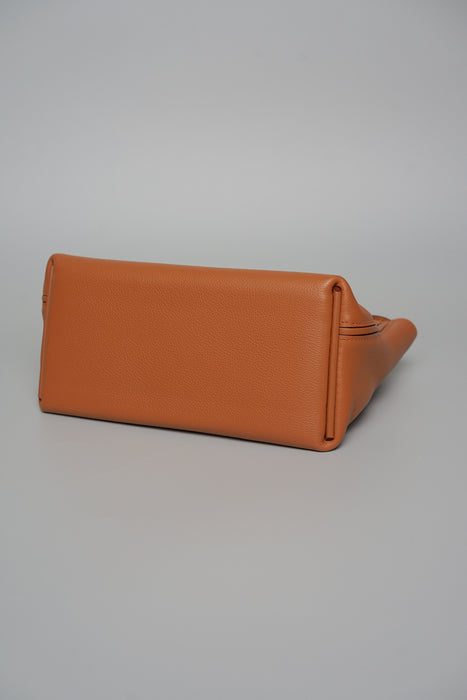 Hermes 2424-21 in Gold Phw (Brand New)
