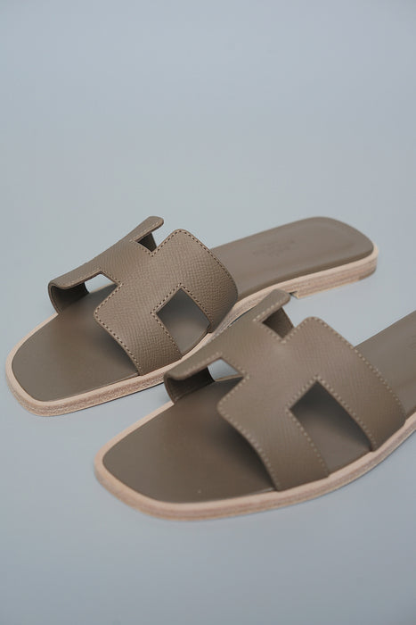 Hermes Oran Sandals in Etoupe Size 38 (Brand New)