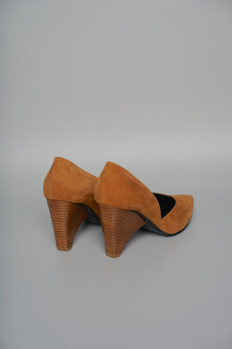 Hermes Escarpin Fatale 85 Chevre Velours Pumps Heel in Naturel Size 37.5 (Brand New)