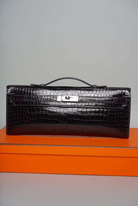 Hermes Kelly Cut in Prunoir Shiny Porosus