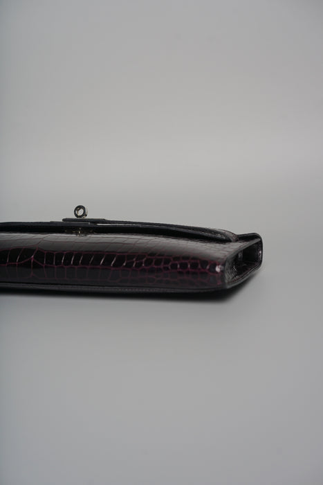 Hermes Kelly Cut in Prunoir Shiny Porosus