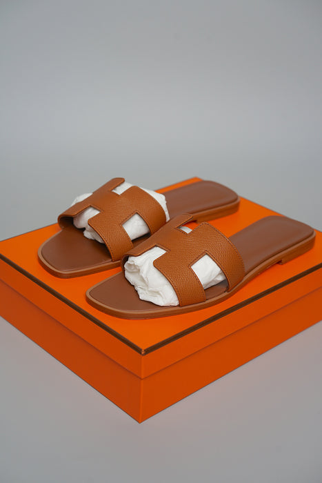 Hermes Oran Sandals in Gold Size 38.5 (Brand New)