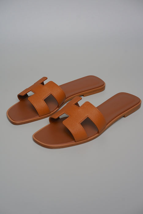 Hermes Oran Sandals in Gold Size 38.5 (Brand New)