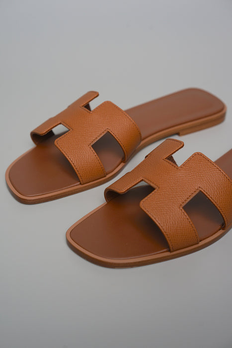 Hermes Oran Sandals in Gold Size 38.5 (Brand New)