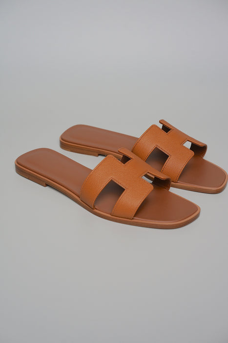 Hermes Oran Sandals in Gold Size 38.5 (Brand New)