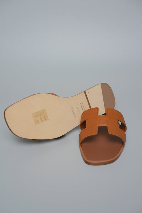 Hermes Oran Sandals in Gold Size 38.5 (Brand New)