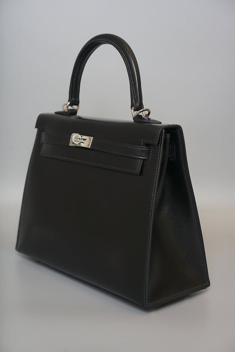 Hermes Kelly 25 in Black Box Phw (Brand New)