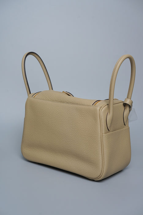Hermes Lindy 26 in Trench Ghw (Brand New)