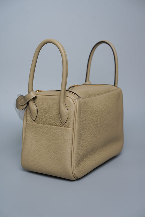 Hermes Lindy 26 in Trench Ghw (Brand New)