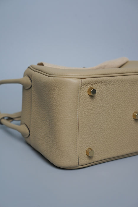 Hermes Lindy 26 in Trench Ghw (Brand New)