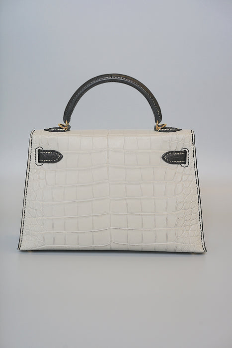 Hermes HSS Kelly 20 in Gris Perle Matte Alligator x Black Ghw