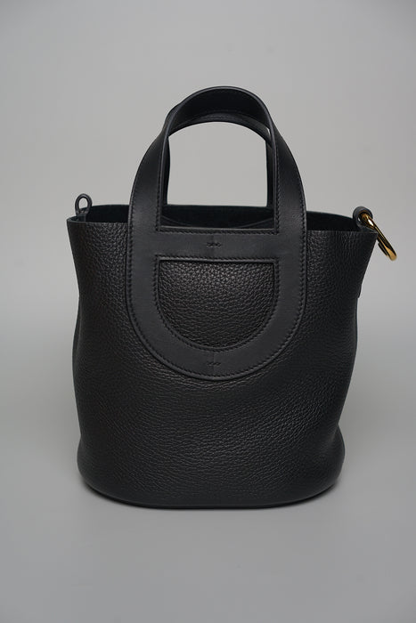 Hermes In The Loop in Noir Ghw