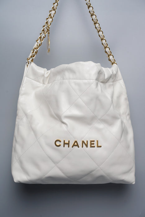 Chanel 22 Small in White Ghw (Brand New)