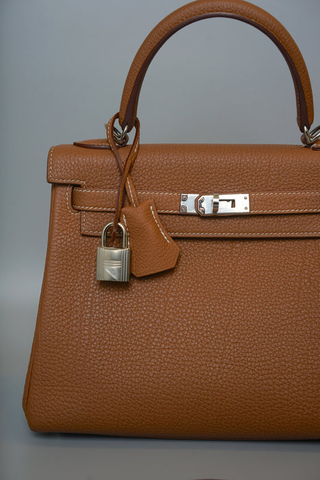 Hermes Kelly 25 in Gold Togo Phw (Brand New)