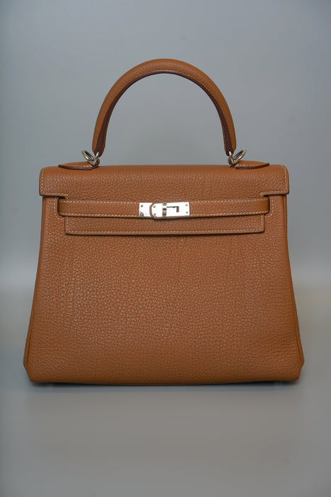 Hermes Kelly 25 in Gold Togo Phw (Brand New)
