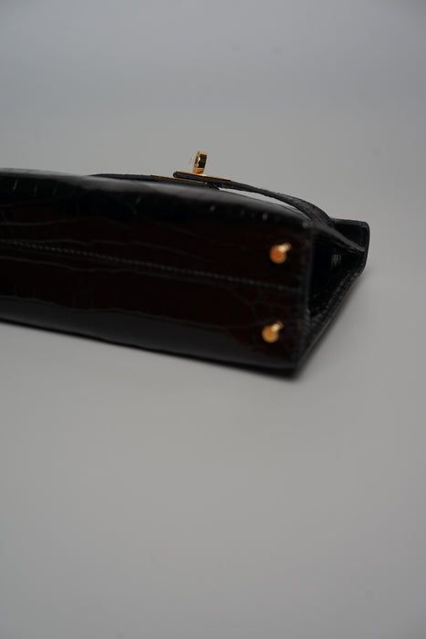 Hermes Kelly II Sellier 20 in Noir Shiny Alligator Ghw