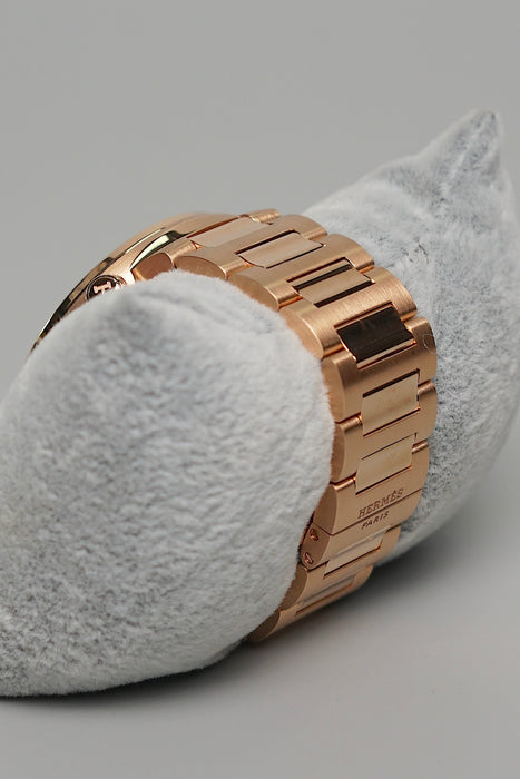 Hermes Cut Le Temps Suspendu watch, Large model, 39 mm in Rose Gold (Brand New)