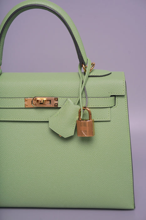 Hermes Kelly 25 in Vert Criquet Ghw