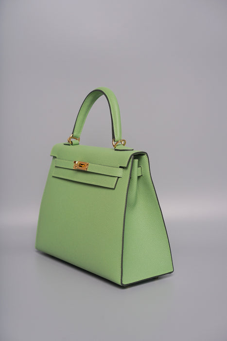 Hermes Kelly 25 in Vert Criquet Ghw