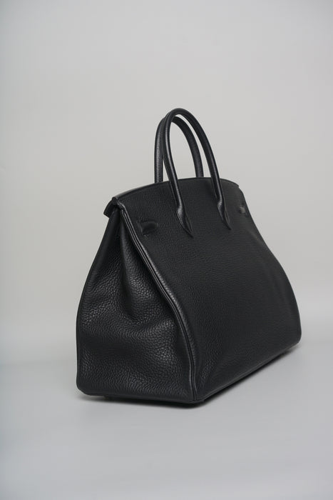 Hermes Birkin 40 in Black Clemence Phw