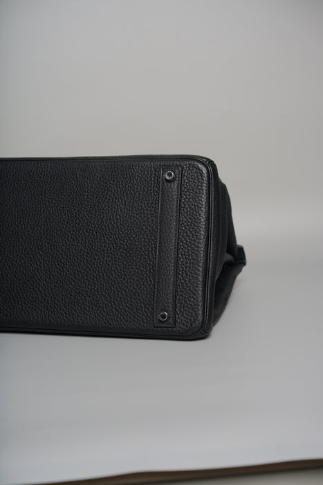 Hermes Birkin 40 in Black Clemence Phw