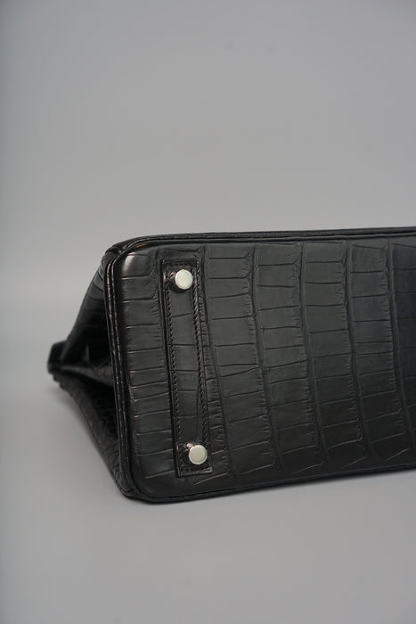 Hermes Birkin 25 in Black Shiny Porosus Phw (Brand New)