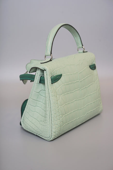 Hermes Kelly Dole in Vert Peppermint Matte Alligator Phw (Brand New)