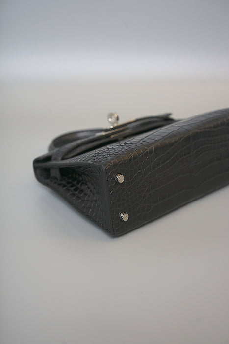 Hermes Kelly 20 in Black Matte Alligator Phw (Brand New)