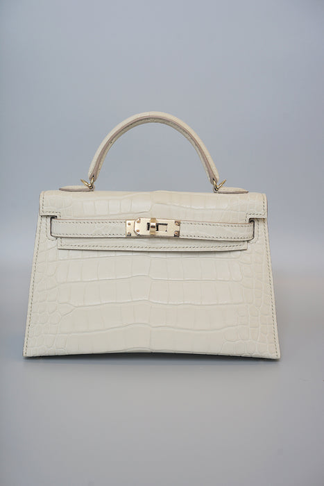 Hermes Kelly 20 in Beton Matte Alligator Permabrass (Brand New)