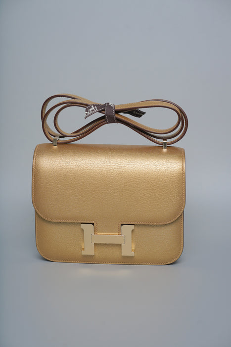 Hermes Constance 18 in Dore Chevre Permabrass (Brand New)