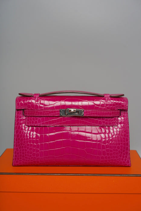 Hermes Kelly Pochette in Rose Scheherazade Shiny Phw