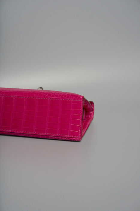 Hermes Kelly Pochette in Rose Scheherazade Shiny Phw